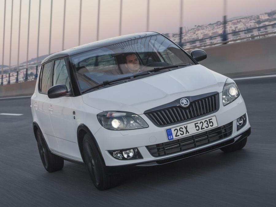  Skoda Fabia Monte Carlo 2011 года  (фото 13 из 15)